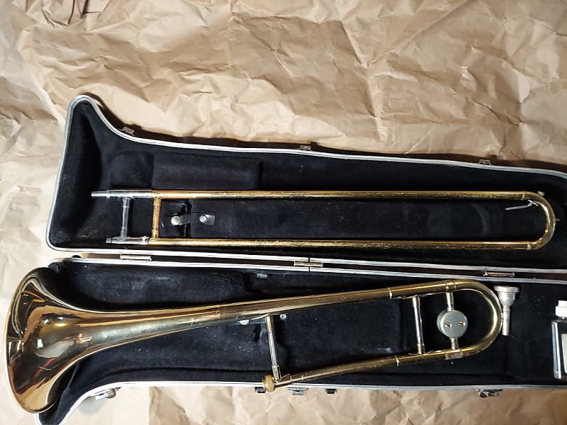 Bach TB300 Tenor Trombone, Made in USA, with case and mouthpiece image 1