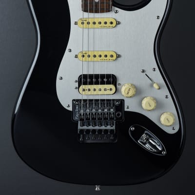 Fender American Ultra Luxe Stratocaster Floyd Rose HSS - Mystic Black image 2