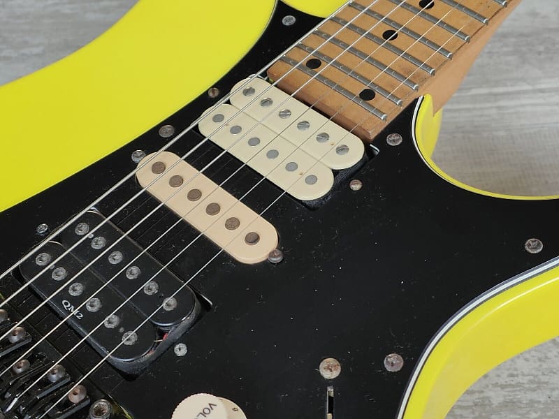 2002 Ibanez Japan RG-550 Superstrat (Desert Sun Yellow)