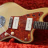 Fender Vintage Jazzmaster 1962 Gold