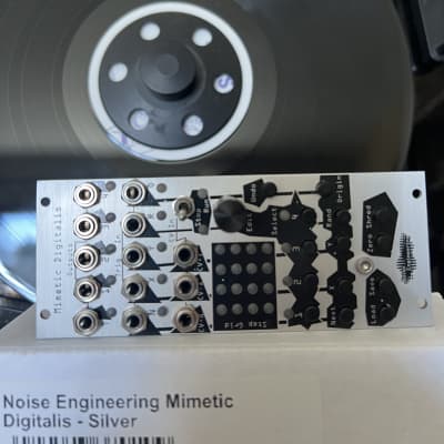 Noise Engineering Mimetic Digitalis - Silver image 1