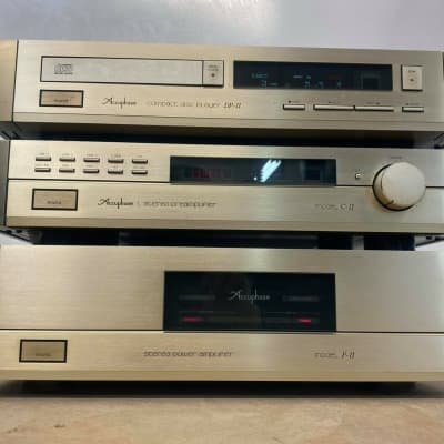 Accuphase P-11 & C-11 S & CP-11 Complete Audio System. Rare / Excellent! image 2