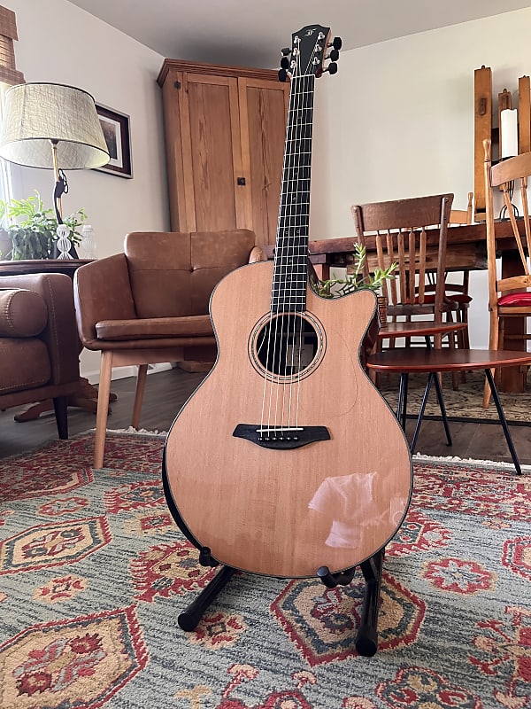 Furch Yellow Deluxe Grand Concert Rosewood Cedar with Baggs | Reverb