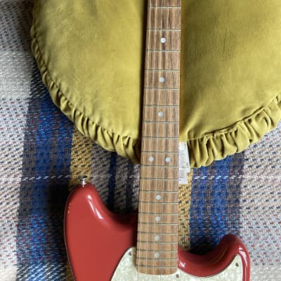 Fender Japan MG-65 Mustang 1965 reissue model Dakota Red Made In Japan 2007. Near Mint Superb Condition - Very Little use. image 4