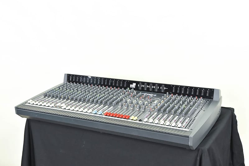 Soundcraft Spirit 8 24-Channel Mixing Console (church owned) CG000HJ