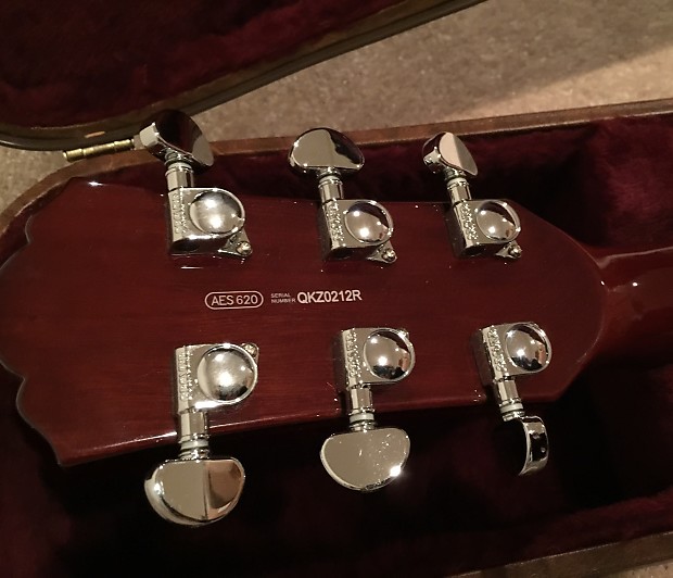 Yamaha AES620 with Case | Reverb
