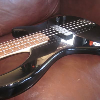 Dean Edge 09 4-String Electric Bass Guitar  - Classic Black for sale