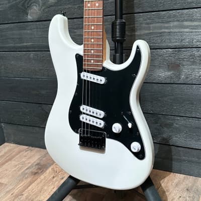 Fender Squier Contemporary Stratocaster Special Electric Guitar - White image 3