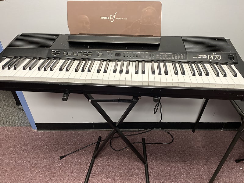 Yamaha Pf70 Electric Piano Black 