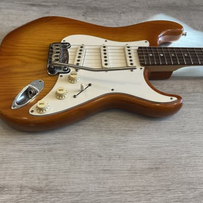 1997 G&L Legacy Special w/HSC 9 LBS image 3