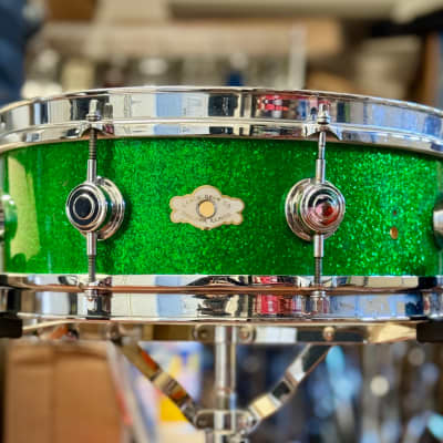 Camco RARE Vintage Oaklawn 14x5 Green Sparkle Snare Drum | Reverb