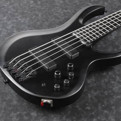 Ibanez BTB625EX-BKF Iron Label BTB Bass 5 String - Black Flat image 1