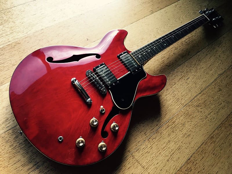 Yamaha Vintage 1970's Japanese SA700 Super Axe ES335