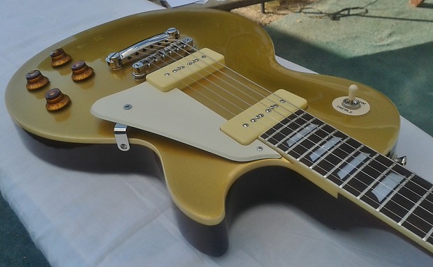 Epiphone Les Paul '56 Reissue Goldtop Electric Guitar with P90 pickups