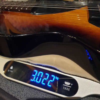 Maybach Lester Junior Single Cut 2-Tone Sunburst Aged 3,022 kg + NEW + incl. Case image 13