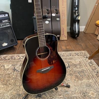 Yamaha FG730S Folk Solid Top Acoustic Guitar