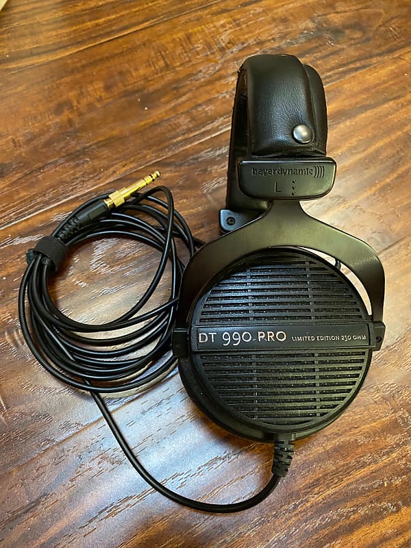 Beyerdynamic DT 990 PRO Studio Headphone (Ninja Black, | Reverb Canada