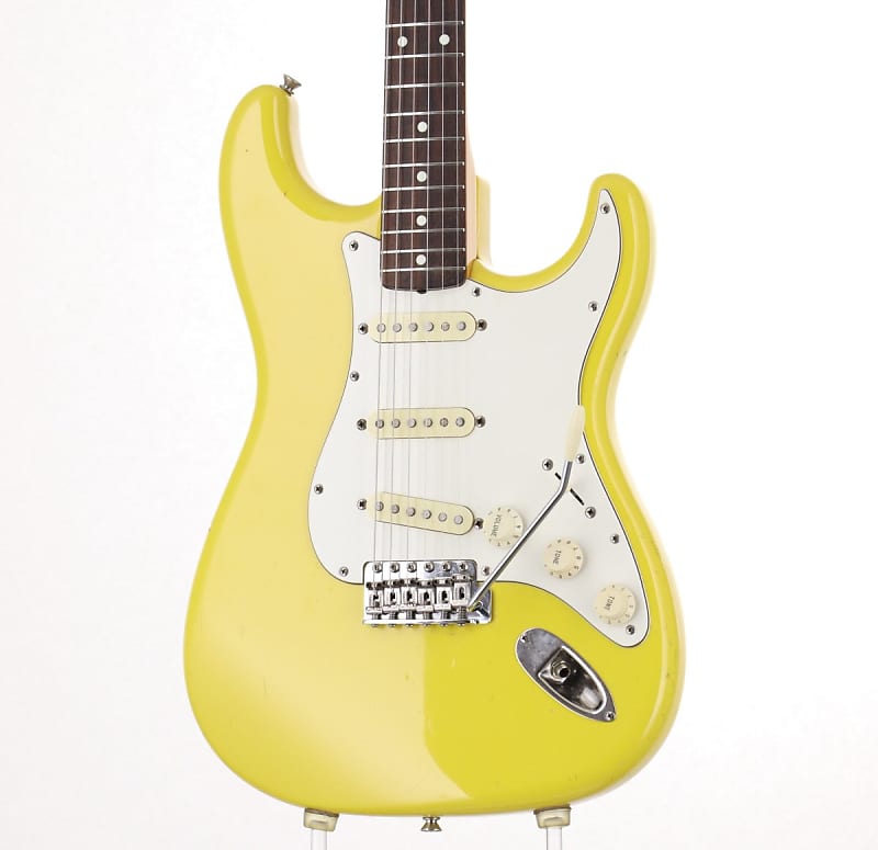 Fender Japan ST62-55 RYL Revol Yellow E Serial 1984-1987 (S/N