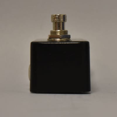 Donner ABY Box Line Selector AB Switch Pedal Black image 5