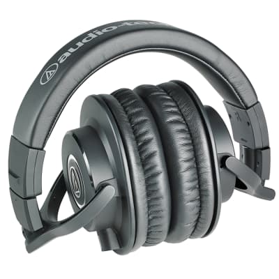 Audio Technica ATH-M40x Professional Monitor Headphones image 3