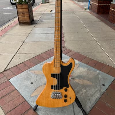 Gibson RD Standard Electric Bass | 1977 Model | Natural image 2