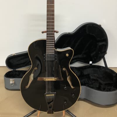 McCurdy Kenmare 1999 Black archtop jazz guitar image 3