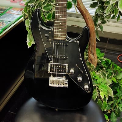 Line 6 JTV-69 James Tyler Variax Modeling Electric Guitar Black 