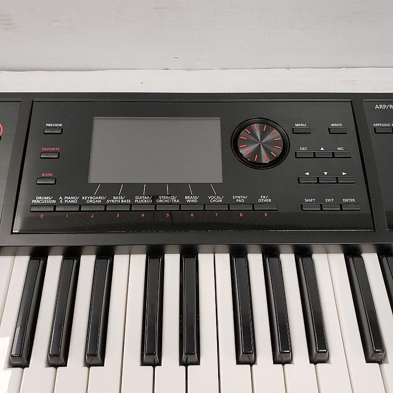 Roland FA-06 61-Key Music Workstation | Reverb Canada