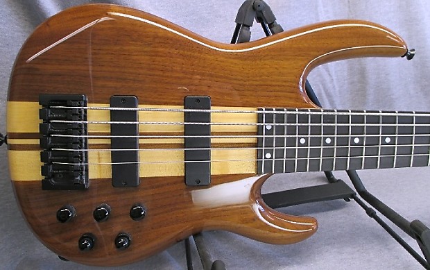 Carvin bass for sale discount