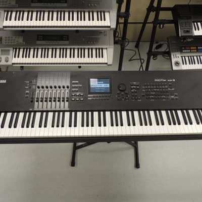 Yamaha Motif XF8 Workstation 88 Key [Three Wave Music] image 1