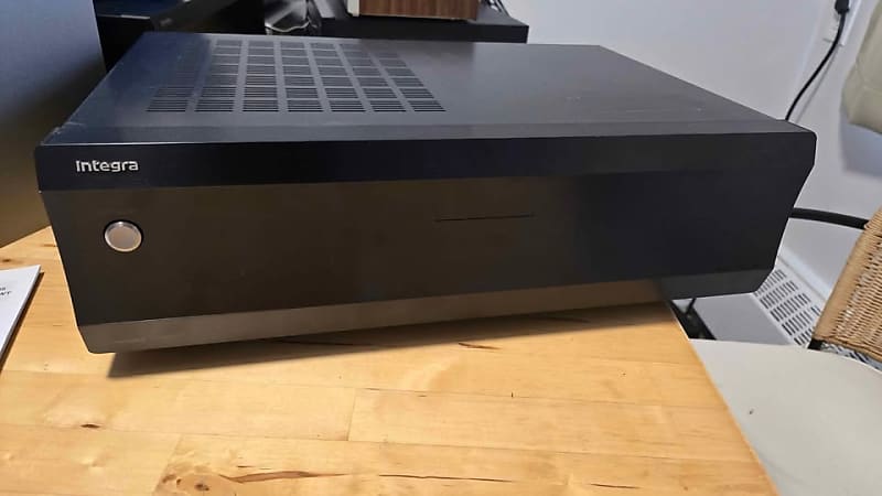 Integra ADM-20.4 (Power Amplifier)  			