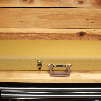 FENDER TWEED Hard Shell Guitar CASE Stratocaster & Telecaster Strat Tele Nice! image 2