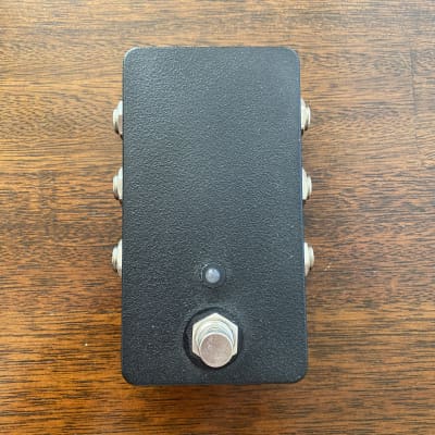 Reverb.com listing, price, conditions, and images for saturnworks-pedal-order-switcher