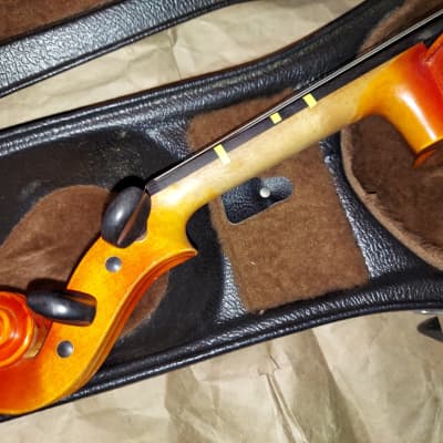 Suzuki 101RR (Full 4/4 Size) Violin, Japan 1989, Stradivarius Copy, with case/bow image 11