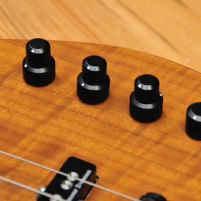 Fender Jazz Bass Special Fretless (Custom made) 1984 - Figured Lacewood image 8