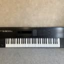 Roland S-50 Digital Sampling Keyboard in excellent condition, serviced !