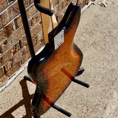 Fender Player Jazzmaster Pau Ferro Fingerboard 3-Color Sunburst image 10