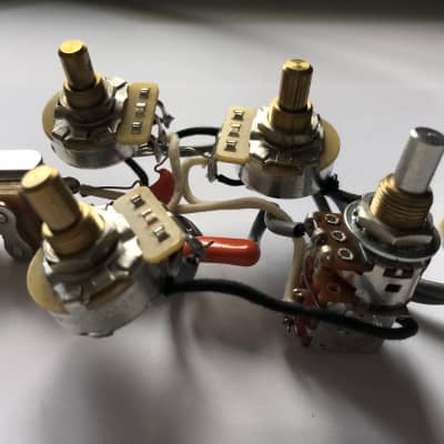Complete Rickenbacker 4001 / 4003 wiring with push pull image 4