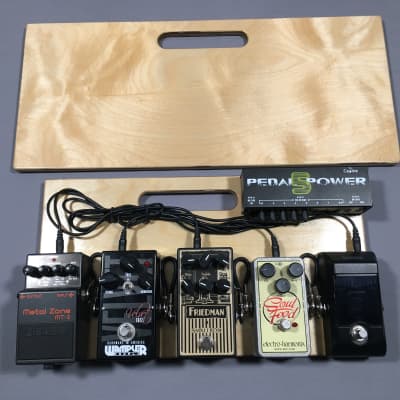 MadPedalBoards - Flat 8.75" x 19 7/8"  Pedalboard \ Poly with hook and loop image 8