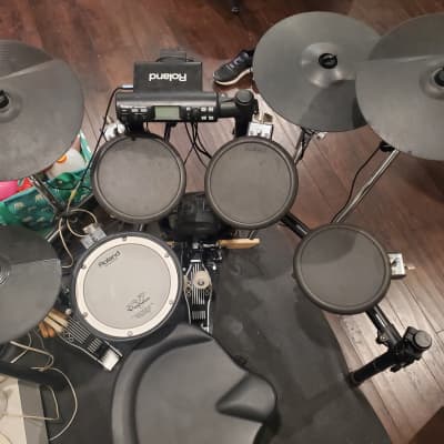 Used Roland TD4 Electronic V Drums **Ride NOT Included**
