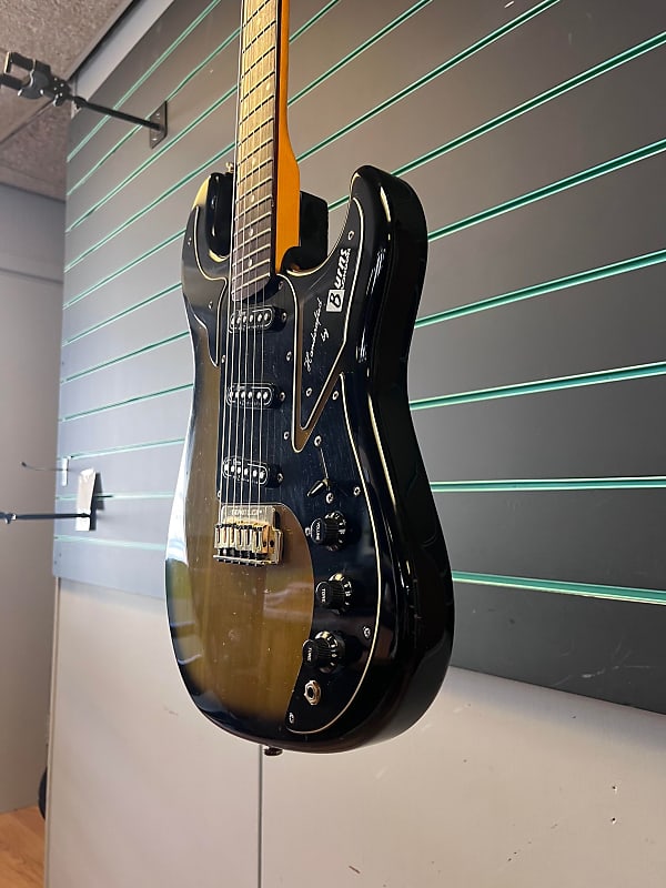 ギター Burns Club Series Marquee Green Burst Lot 271 - BURNS CLUB SERIES MARQUEE ELECTRIC GUITAR,