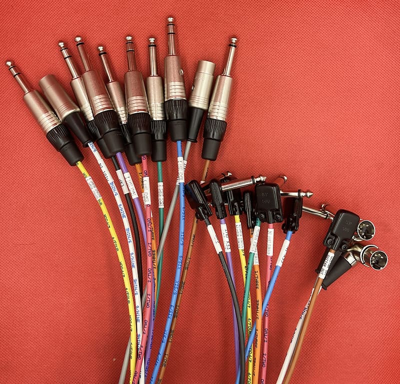 SylviaTone Electronics Custom pedalboard snake loom Reverb