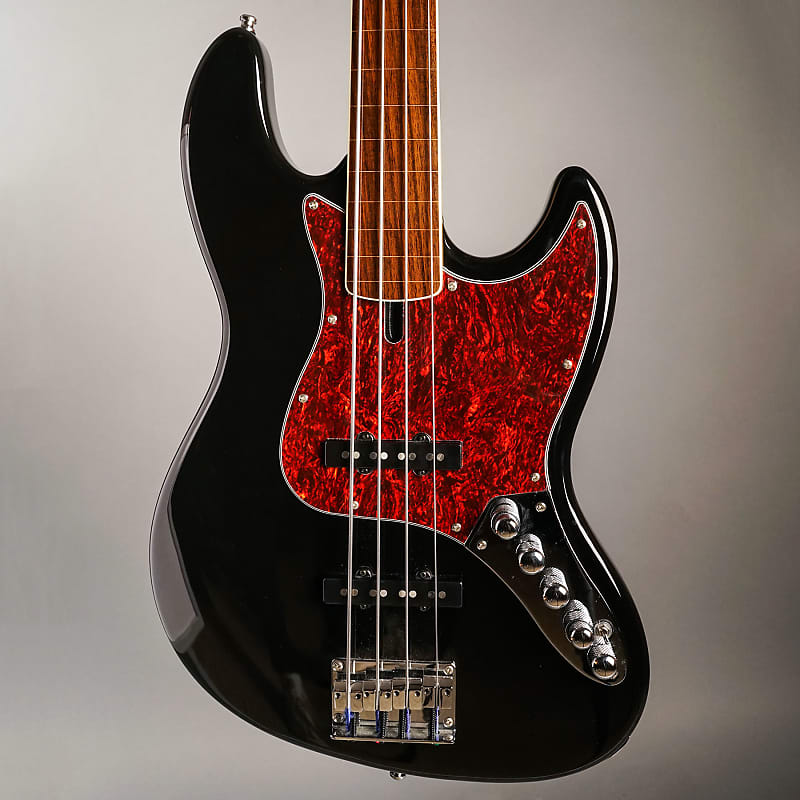 Sire Marcus Miller V7 Gen 1 Fretless 2016 Black | Reverb UK