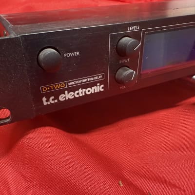 TC Electronic D-Two Multi-Tap Delay | Reverb