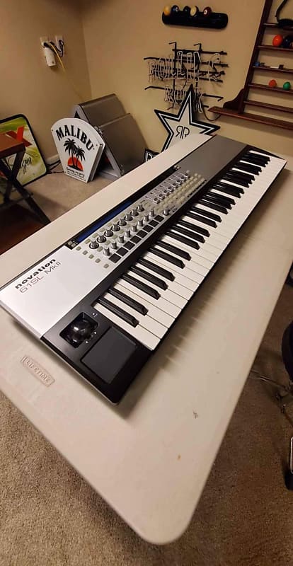 DTM・DAW novation ReMOTE 61 SL Novation ReMOTE 61 SL MIDI Controller | Guitar Center