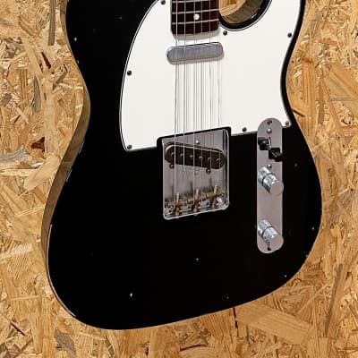 Pre Owned Fender Custom Shop 2014 '63 Telecaster Relic - Black, Rosewood Inc Case image 3