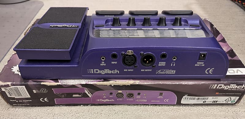 DigiTech Vocal 300 Vocal Effects Processor | Reverb