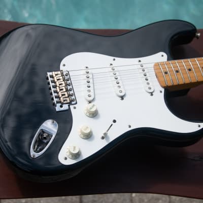 2004 Fender  ST57-70TX  '57 Stratocaster Reissue - Crafted In Japan w USA Texas Special PU’s image 3