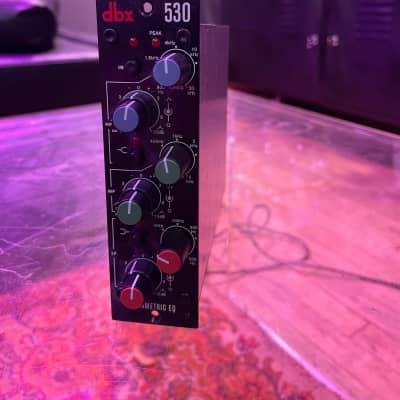 dbx 530 500 Series Parametric EQ Module 2010s - Black