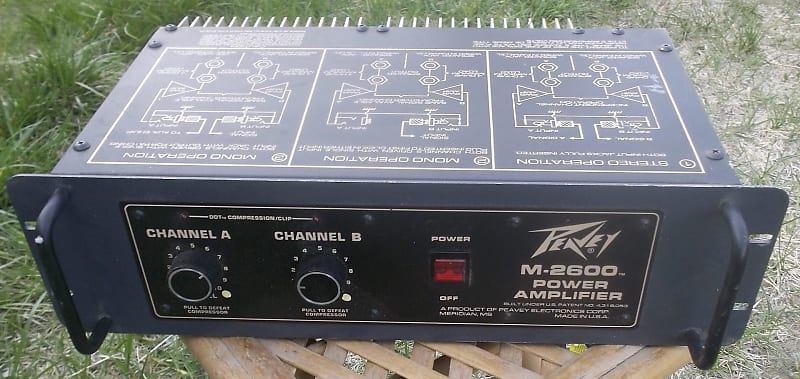 Peavey M-2600 Stereo Power Amp 2000s - Black | Reverb